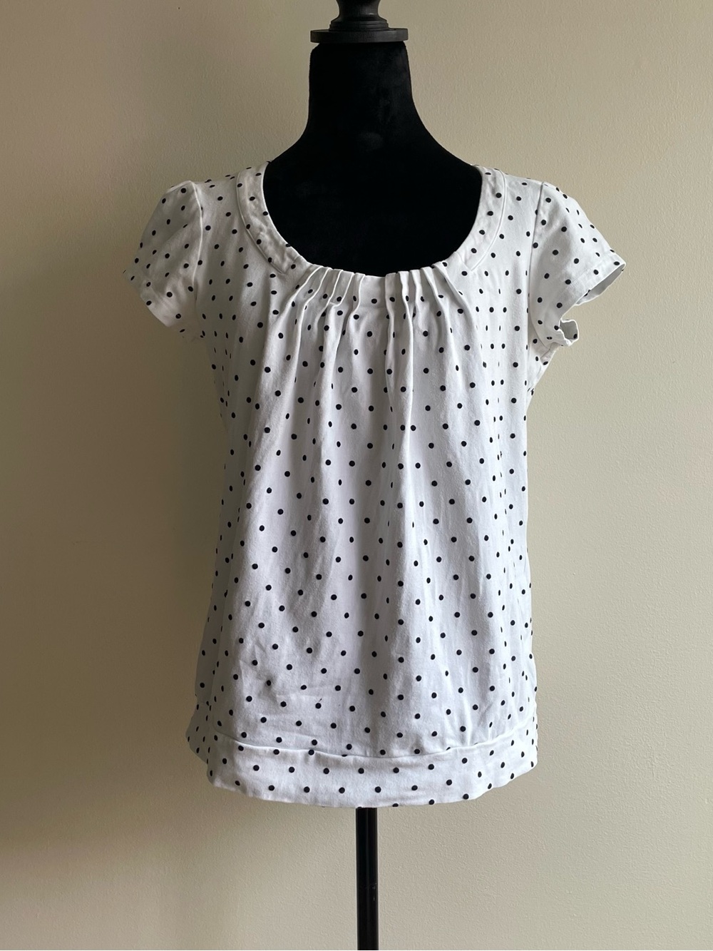 Cleo White Flocked Polka Dot Top Size L Gathered Neck Stretch Cotton